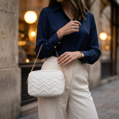 AURA WHITE